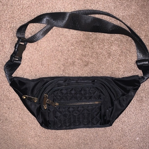 Fanny pack ✨ - Picture 5 of 6